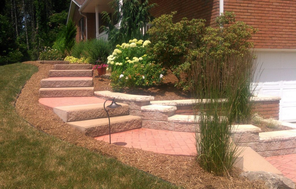 More landscape projects completed by Custom Landscape Service