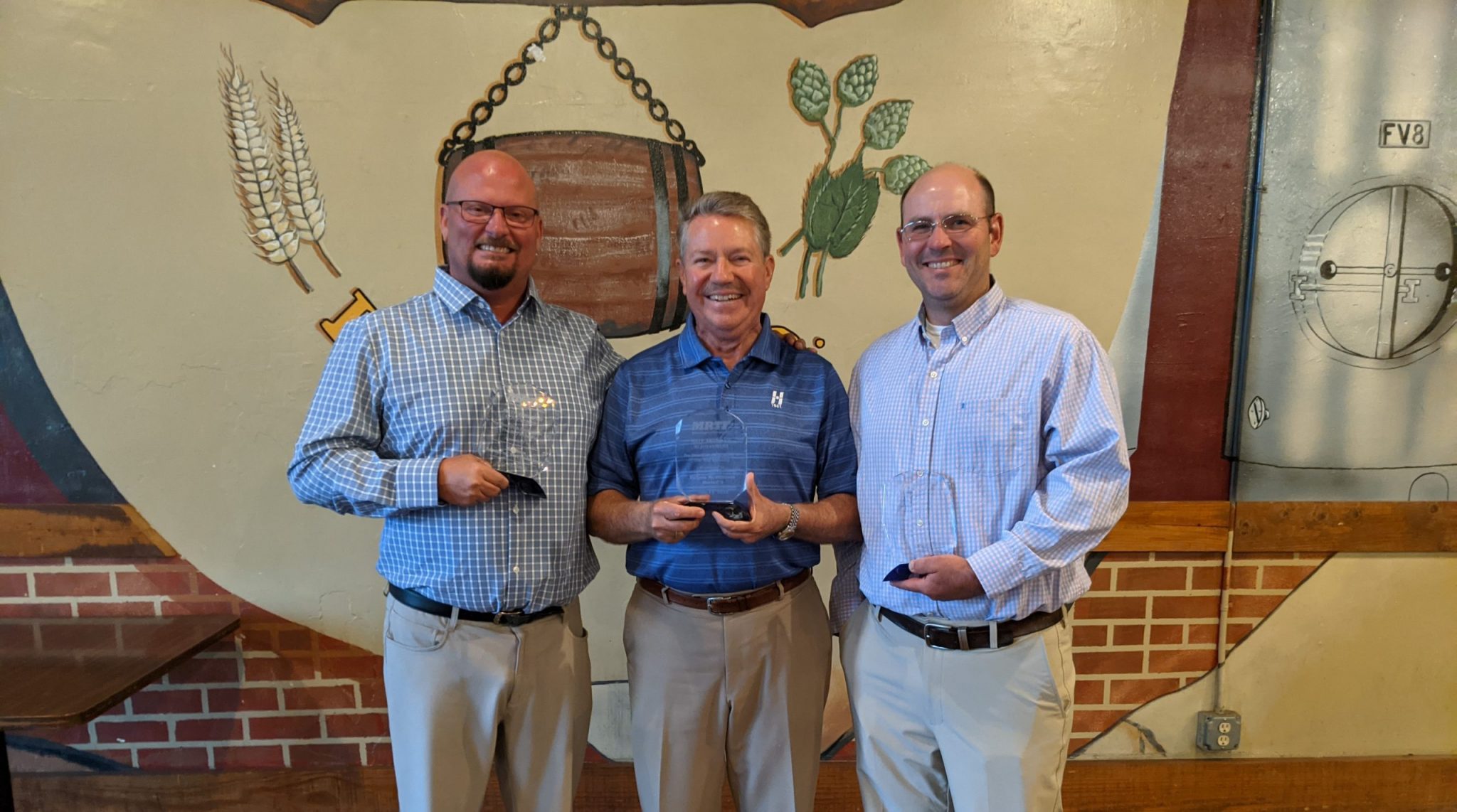 Jim Hess Receives Award of Achievement from Midwest Regional Turf Foundation